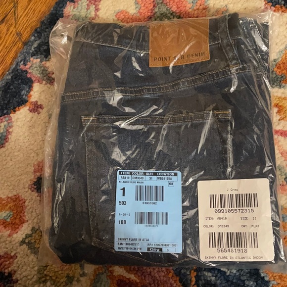 J. Crew Denim - J crew point sur denim skinny flare jean